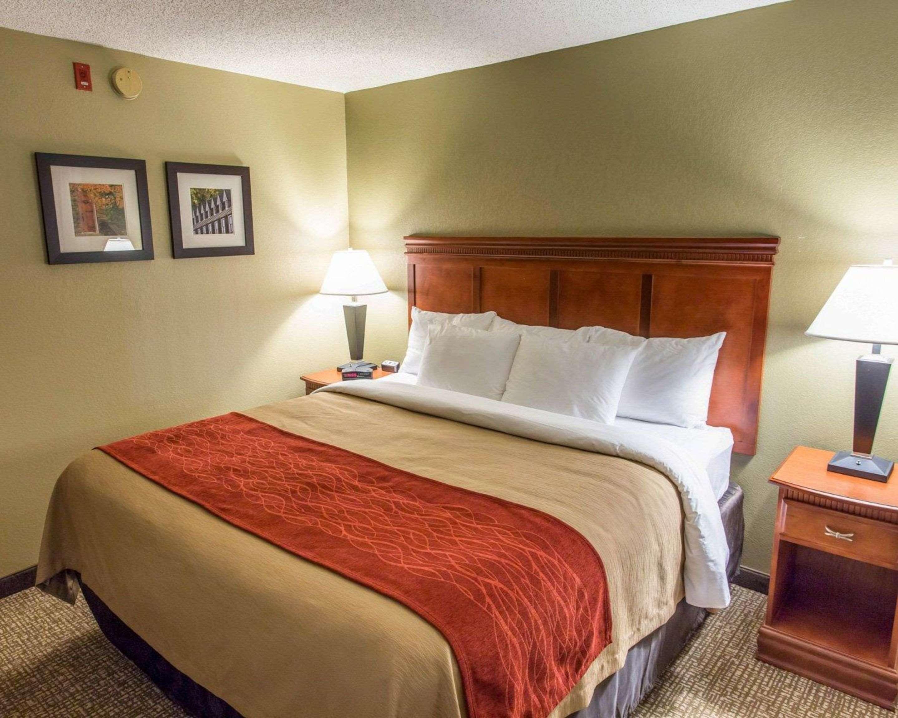 Comfort Inn Opelika - Auburn Екстер'єр фото