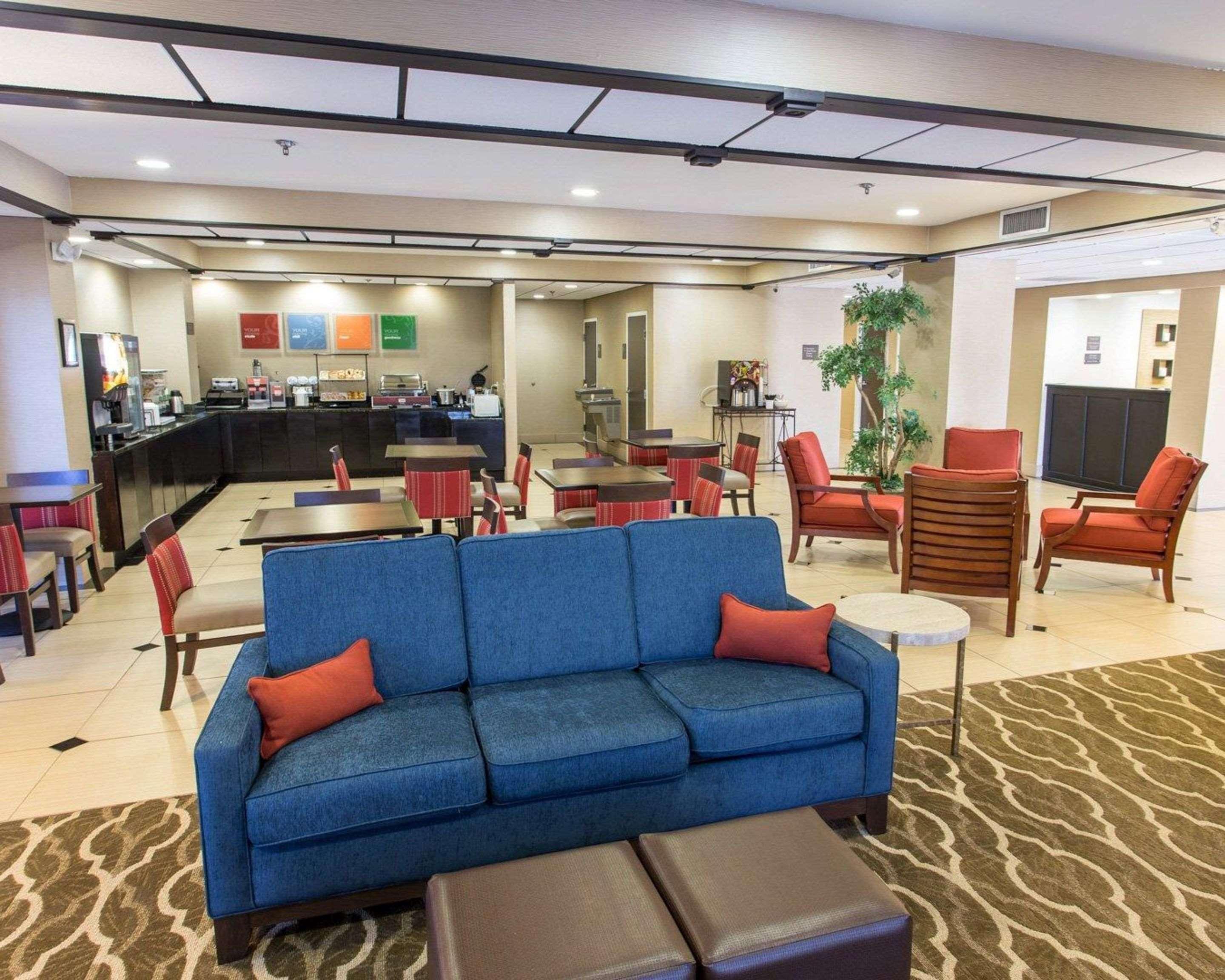 Comfort Inn Opelika - Auburn Екстер'єр фото