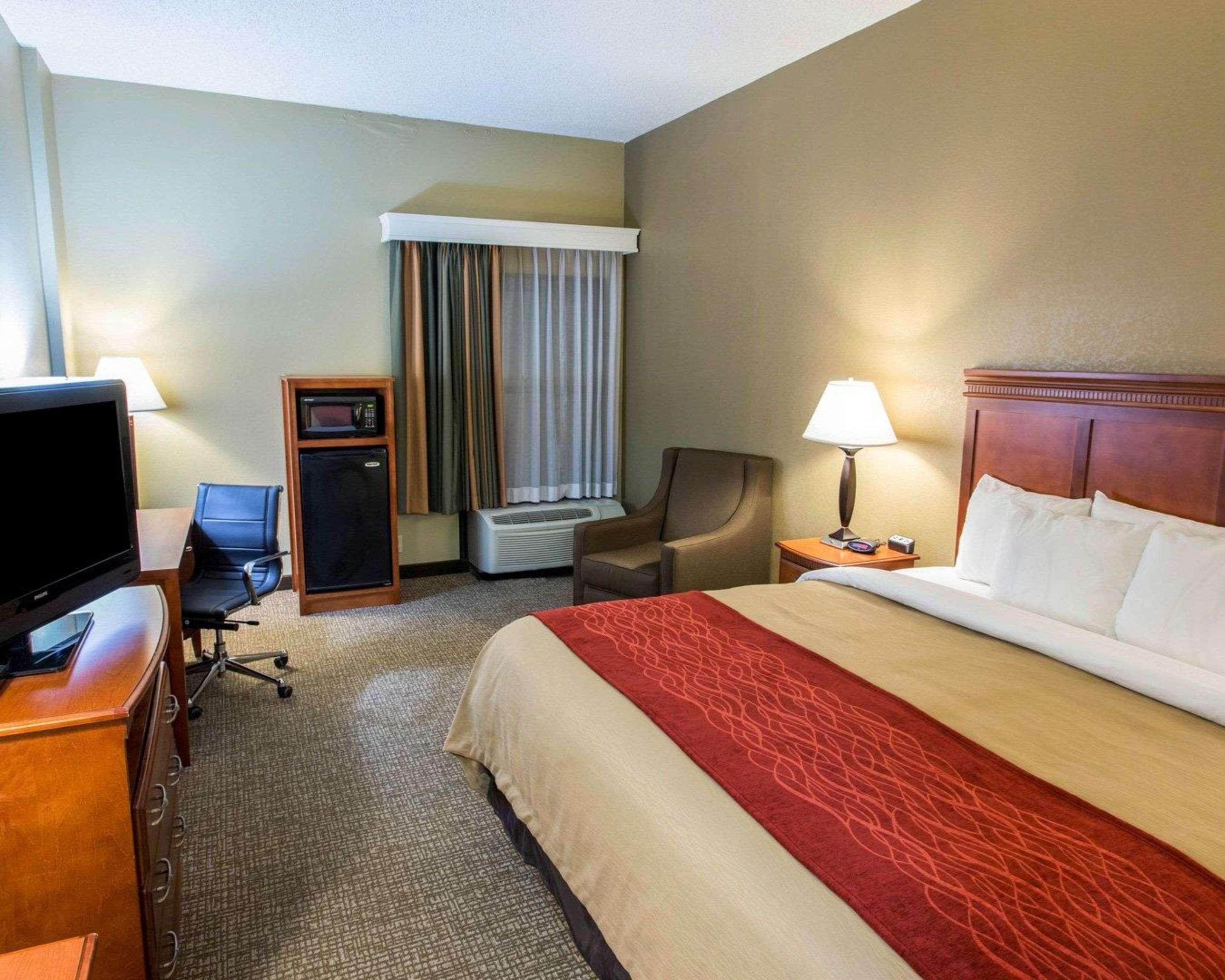 Comfort Inn Opelika - Auburn Екстер'єр фото