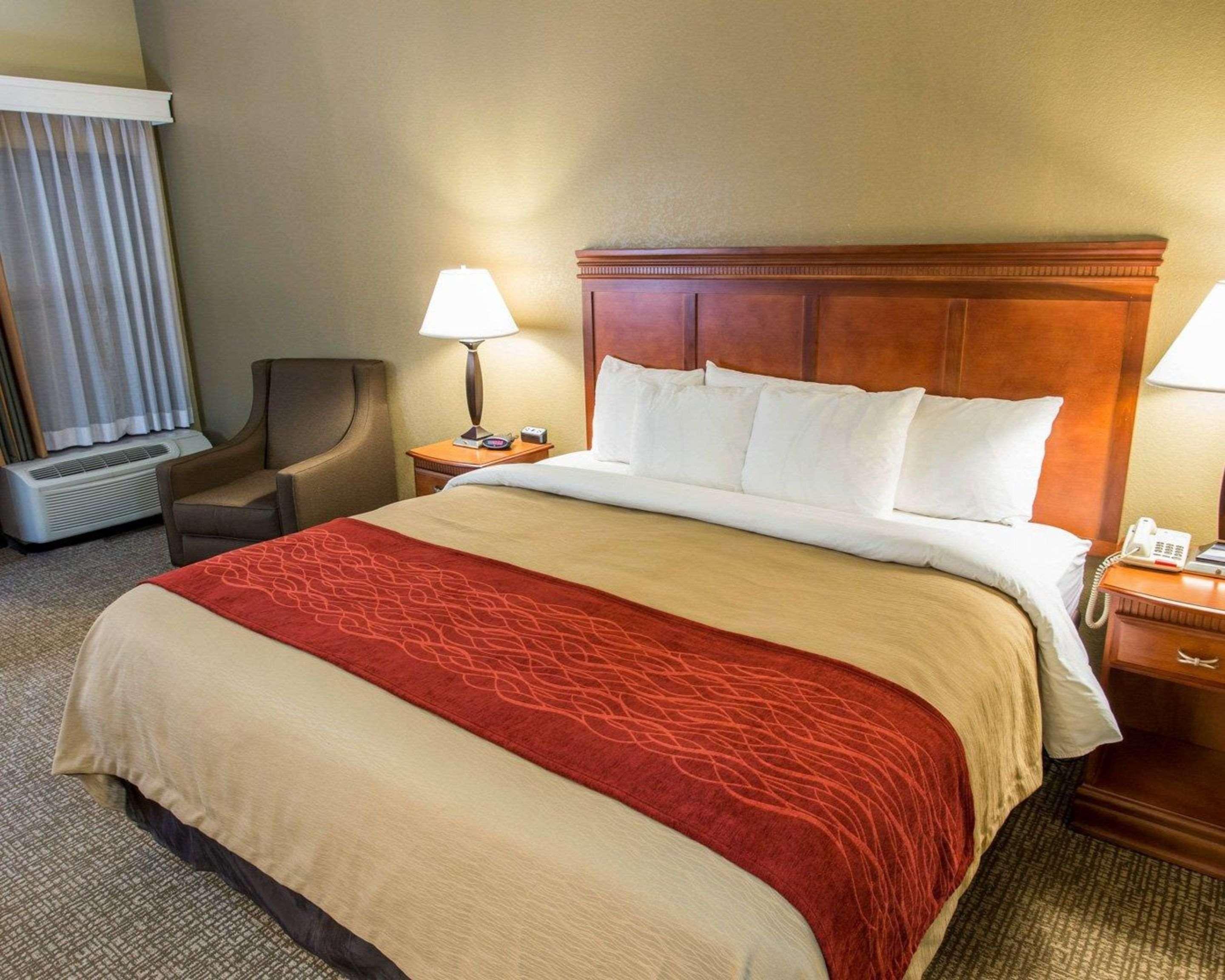 Comfort Inn Opelika - Auburn Екстер'єр фото