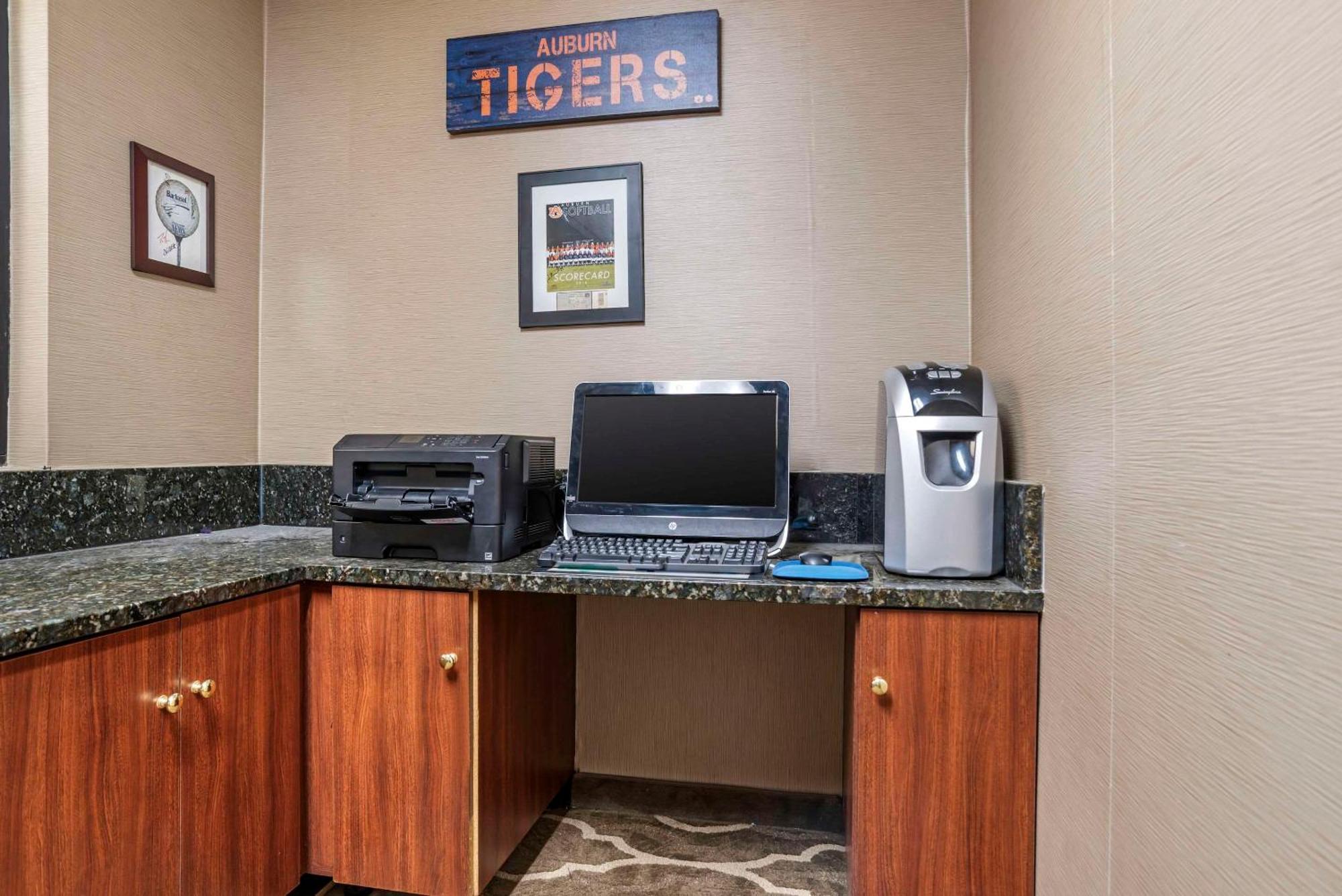 Comfort Inn Opelika - Auburn Екстер'єр фото