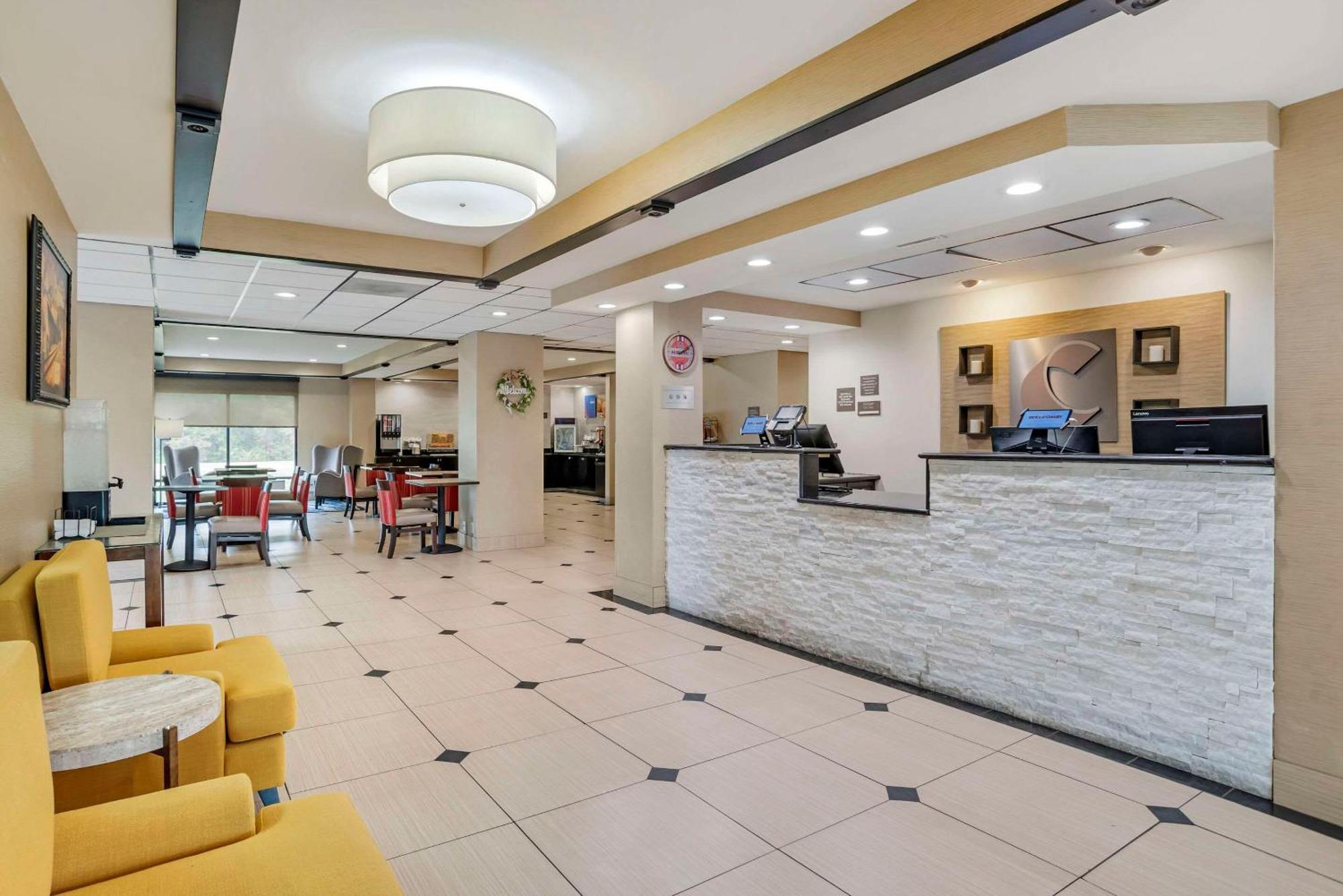 Comfort Inn Opelika - Auburn Екстер'єр фото
