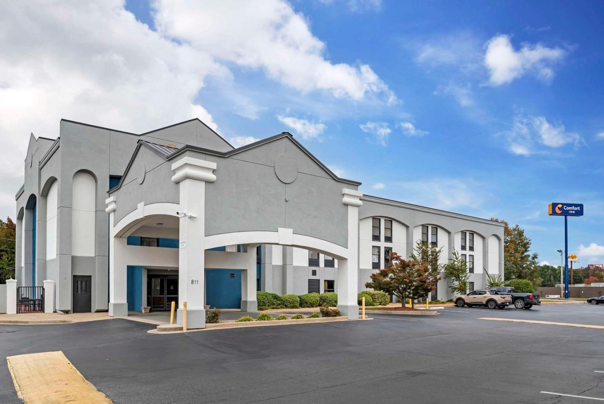 Comfort Inn Opelika - Auburn Екстер'єр фото