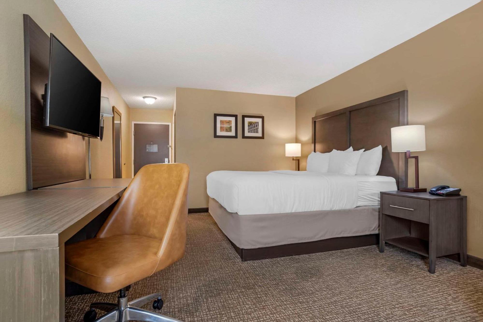 Comfort Inn Opelika - Auburn Екстер'єр фото